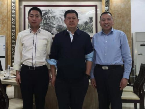 中紀(jì)委國(guó)際合作局郭松江局長(zhǎng)、人民日?qǐng)?bào)社馬海濤副總編親臨新望視察指導(dǎo)